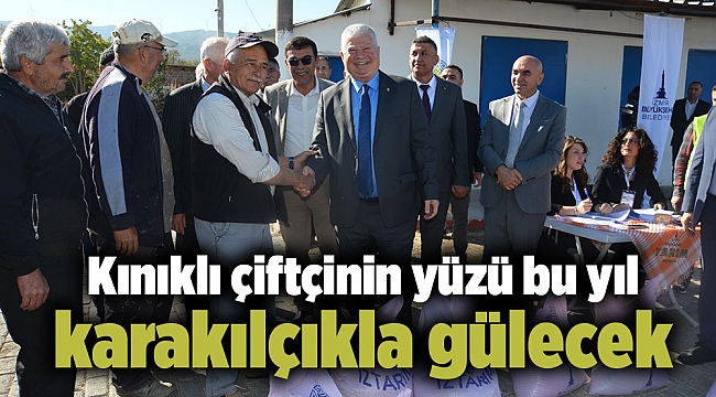 Büyükşehir Belediyesi Kınıklı çiftçilere karakılçık tohumu dağıttı