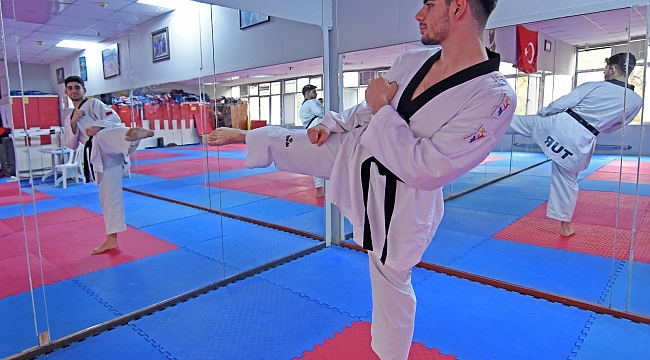 Balkanlar’ın İzmirli Efe’si