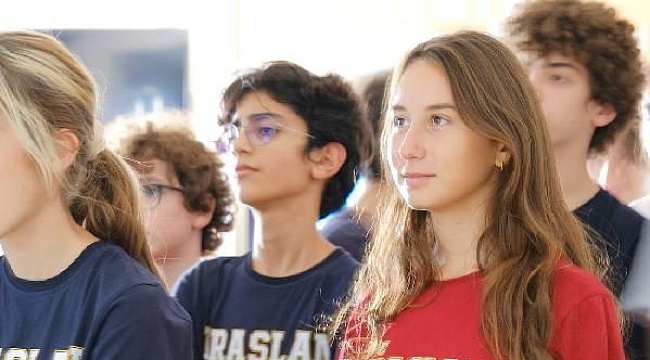 İzmir merkezli eğitim kurumu, yeni eğitim yılının ilk çeyrek karnesini açıkladı