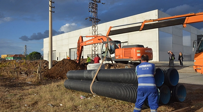Menemen’de altyapı yatırımları sürüyor