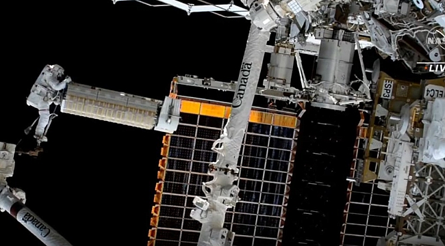 NASA'dan uzay yürüyüşü paylaşımı