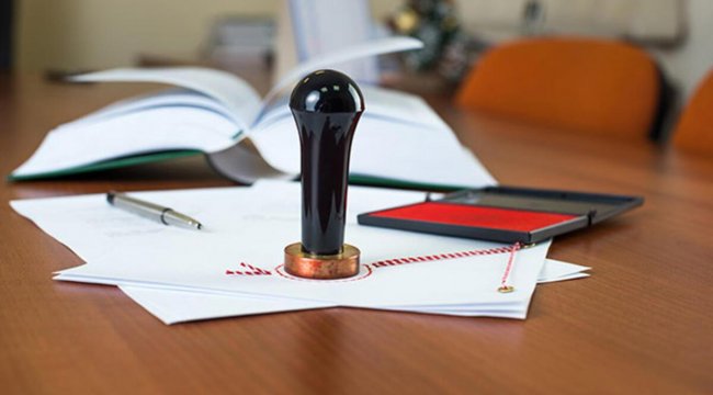 Noterlerin gayrimenkul alım-satım yetkisi ertelendi