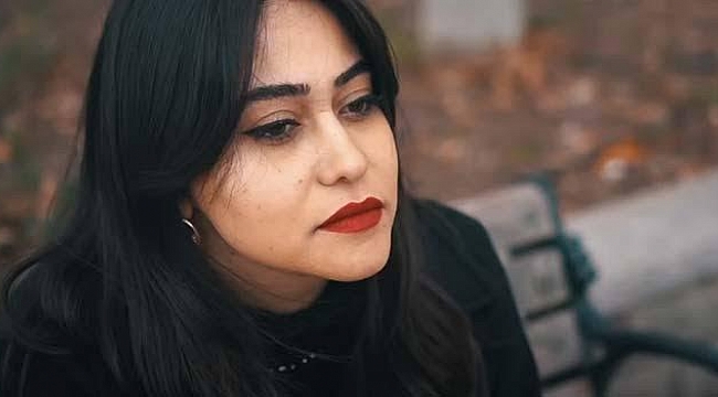 Barçın 2023'e damgasını vuran 'Yapma' klibiyle çıkış yaptı