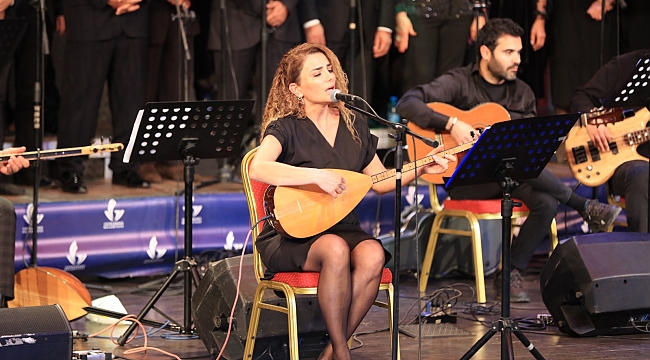 Güzelbahçe’de Aşık Muhlis Akarsu türküleriyle anıldı