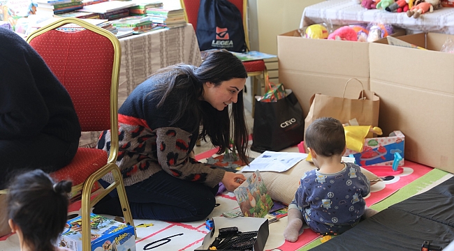 Depremzede Çocuklara Oyun Alanı