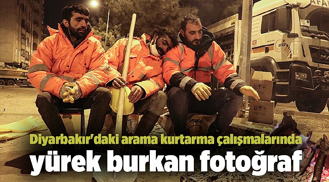 Diyarbakır&#039;daki arama kurtarma çalışmalarında yürek burkan fotoğraf