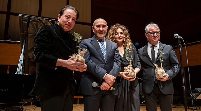 Fazıl Say ile Serenad Bağcan dayanışma için sahne aldı