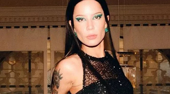 Halsey sınırları zorladı! Arkasını görenler şoke oldu