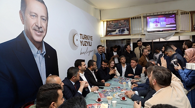 AK Partili İnan’dan İzmir’de, gençliğe yapılan yatırım raporu