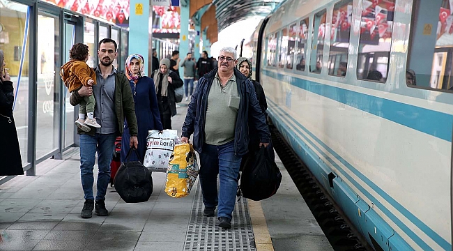 Ankara-Sivas Hızlı Tren seferlerine yoğun ilgi