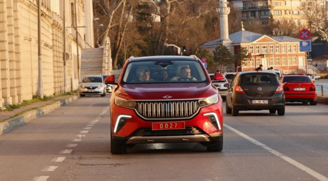 Bakan Nebati, tahsis edilen Togg'la trafiğe çıktı