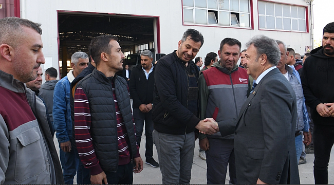 Başkan İduğ mesaiye işçilerle başladı