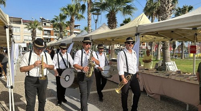 2. Seferihisar Kitap Günleri söyleşi ve panellerle devam ediyor