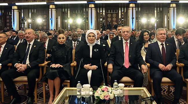 Beştepe'deki törende Nikol Paşinyan İlham Aliyev'in arkasına oturtuldu