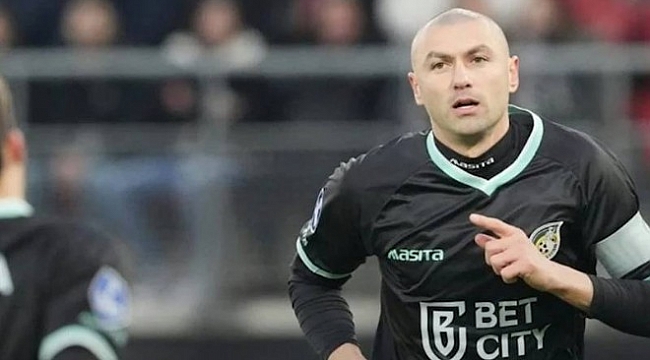 Burak Yılmaz Beşiktaş'a dönüyor