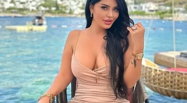 Ebru Polat bu sefer süper minisiyle verdiği pozu sansürledi