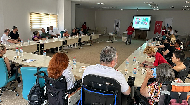 Engelsizmir “afet” eğitiminde