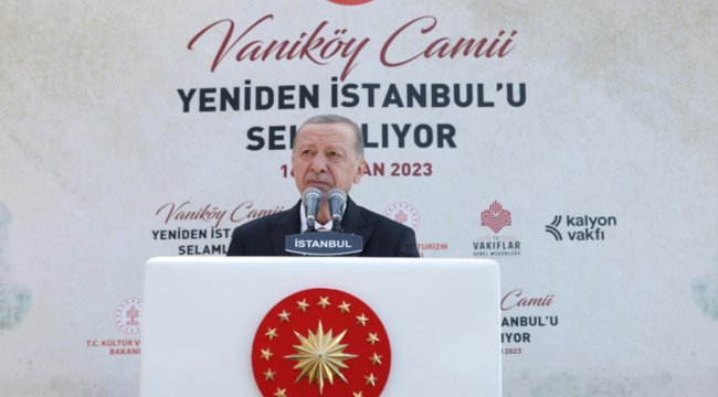 Erdoğan: Birileri gibi İstanbul sevgimizi lafta bırakmıyoruz