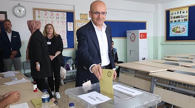 Mehmet Şimşek enkaz devralacak