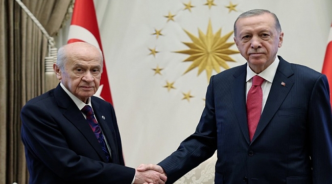 Erdoğan, Bahçeli ile Cumhurbaşkanlığı’nda görüştü!