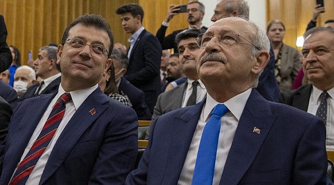 İlk rakibi sahneye çıktı, herkesin önünde bizzat açıkladı! CHP'de kriz sonrası ilk toplantıda adaylık çıkışı