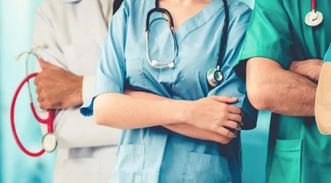 Sağlık çalışanları, maaş zammını protesto etmek için yarın iş bırakacak