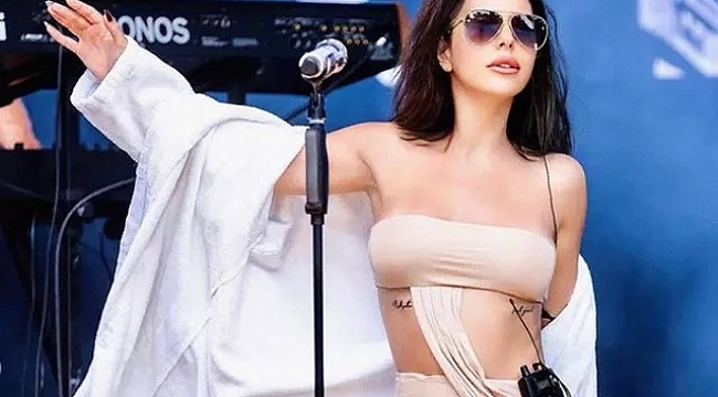 Simge&#039;nin sahnesine çıkan küçük Noyan olay oldu