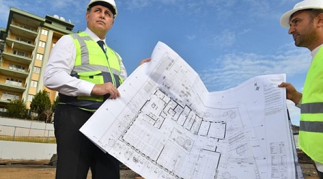 Tugay: Karşıyaka'mızın çehresini değiştiriyoruz