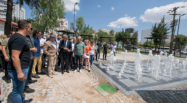 Başkan Soyer Çiğli’de çevre düzenleme çalışmalarını inceledi