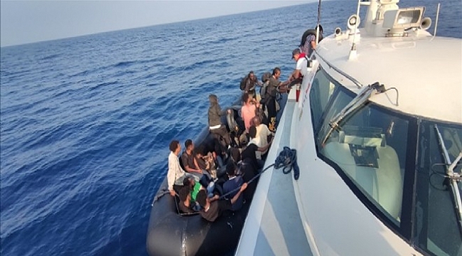 Hayata dönüş... Onlarca göçmen kurtarıldı!