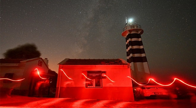 Meteor yağmuru İzmir gecesini aydınlattı