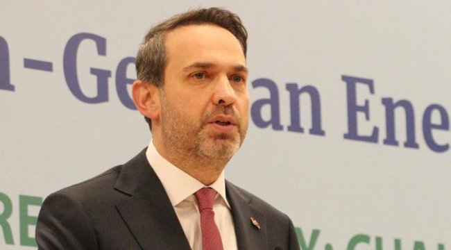 Bakan Bayraktar: Sakarya Sahası&#039;ndaki gazı günlük 40 metreküpe çıkarmayı hedefliyoruz