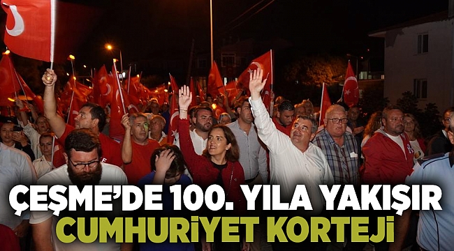 Çeşme’de 100. Yıla yakışır Cumhuriyet Korteji