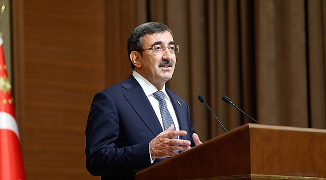 Cumhurbaşkanı Yardımcısı Yılmaz: "Memuru, işçiyi ve emekliyi enflasyona ezdirmeyeceğiz."