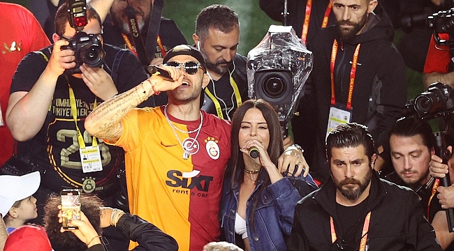 Hande Yener&#039;den meslektaşı Simge Sağın&#039;a olay gönderme! &quot;