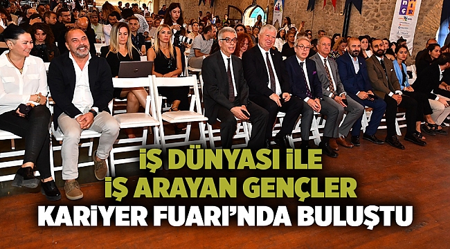 İş dünyası ile iş arayan gençler Kariyer Fuarı’nda buluştu