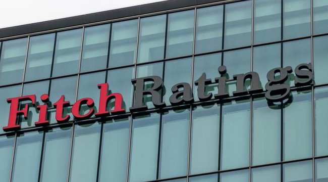 Fitch, Mısır&#039;ın notunu düşürdü