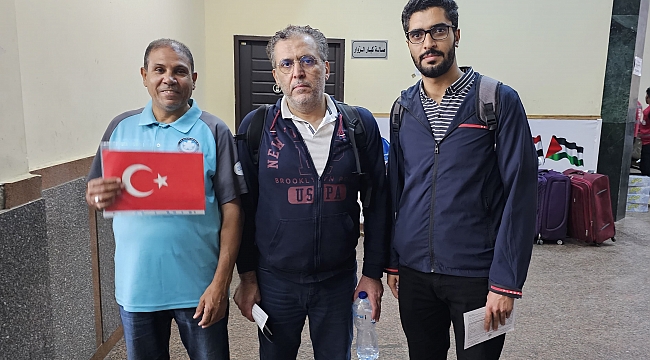 Gazze&#039;den Türk vatandaşlarının Mısır&#039;a tahliyesi başladı