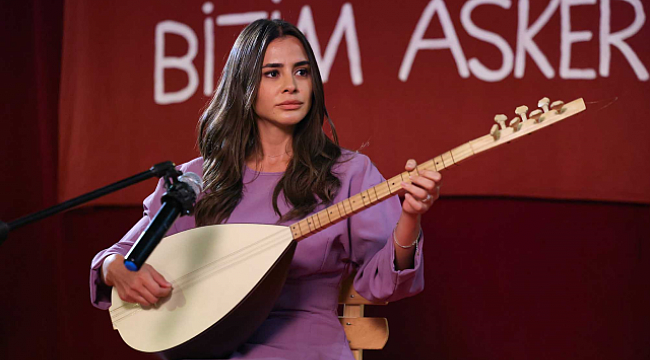 Gönül Dağı&#039;nın genç oyuncusu Hazal Çağlar, mini elbiseli pozlarıyla büyüledi