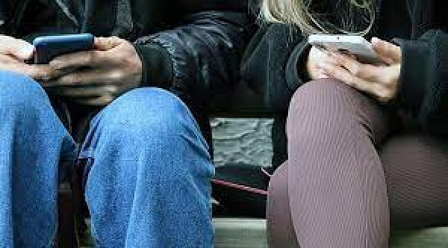 Üniversite öğrencilerine teknolojik cihaz ve internet desteği başvuruları başladı.