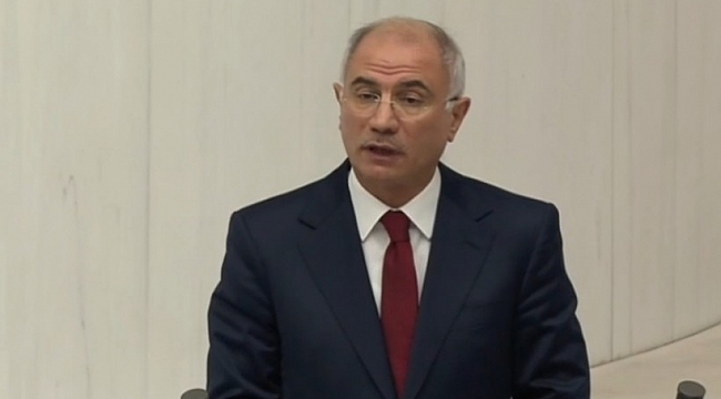 Efkan Ala: Türkiye'yi defolu demokrasiden kurtardık