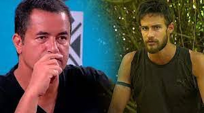 Parasını verdiği insanlara her şeyi söyleyebileceğini zannediyor