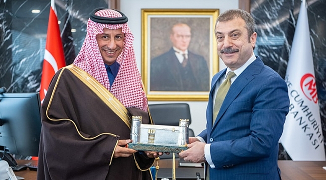 TCMB'deki 5 milyar doları iade edin!