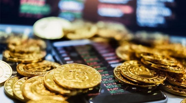SEC spot Bitcoin ETF'lerini onayladı