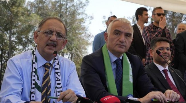 Bakan Özhaseki konuştu: Bütün tapuları sizlere aktaracağız