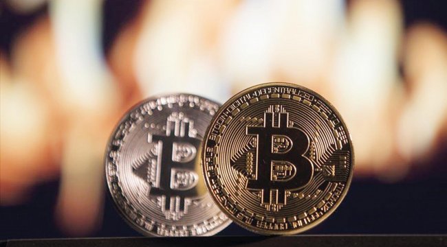 Bitcoin’de zirve sonrası erime