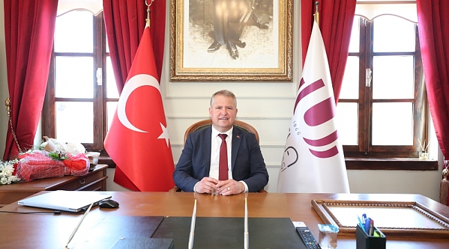 &quot;Bu zafer; Demokrasinin, gelecek güzel günlerin, umudun zaferidir&quot;