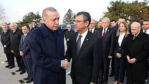 CHP lideri Özgür Özel Cumhurbaşkanı Erdoğan'ı aradı! Görüşme 5 dakika sürdü