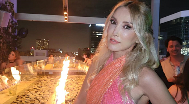 Evlenip Miami'ye yerleşen şarkıcı Yeşim Erçetin, doğum koçu oldu