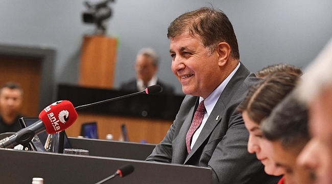 "İzmir'i Türkiye'de en düşük su fiyatına sahip il yapacağız"